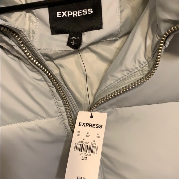 Women’s Express Puffer Jacket - Picture 3 of 8